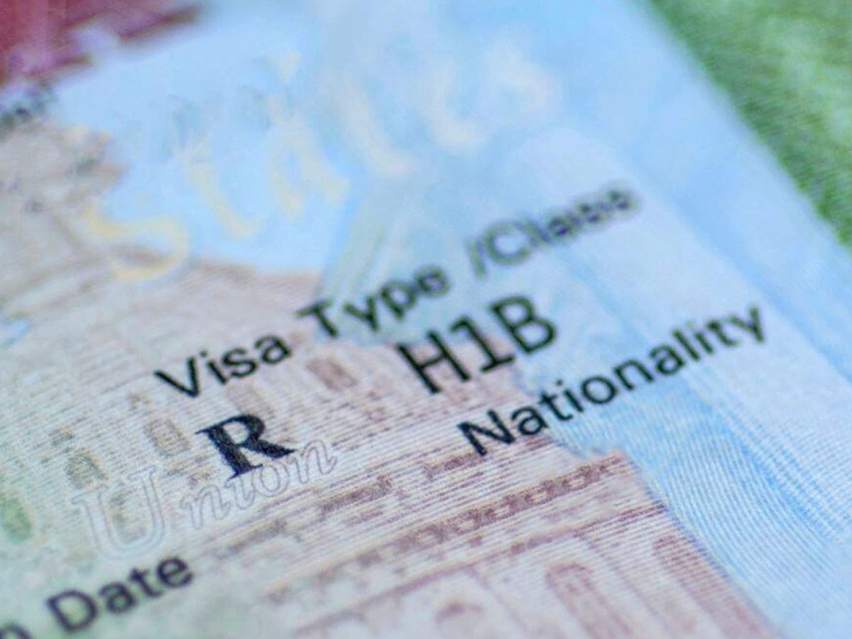 H-1B Visa Fee Hike to $100,000 Will Hurt US More Than India: GTRI
